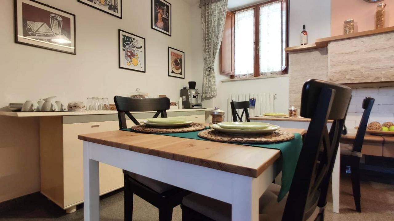 Aduepassi Bed & Breakfast Ascoli Piceno Bagian luar foto